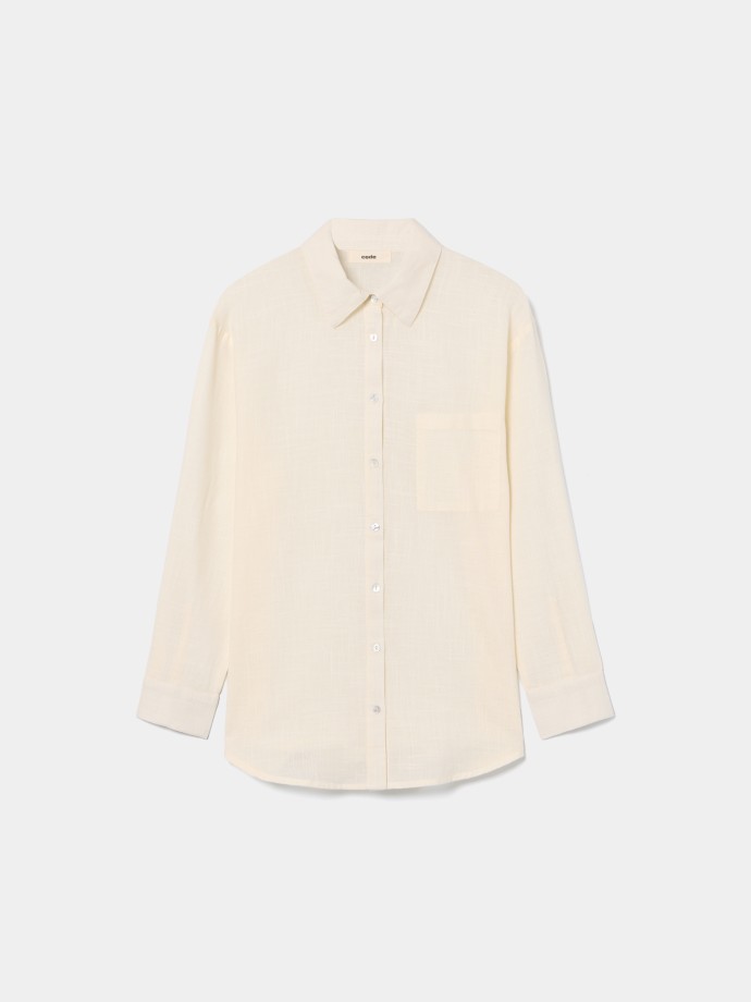 Camisa com bolso no peito