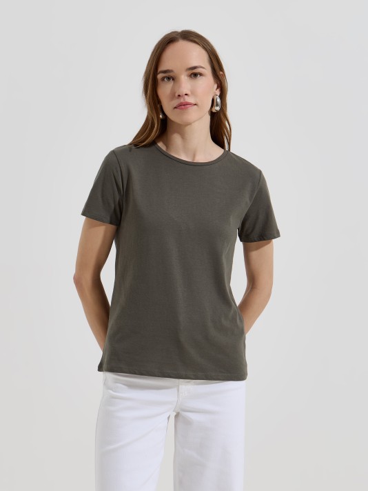 T-shirt b�sica