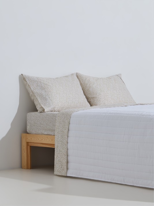 Edred�o de casal acolchoado