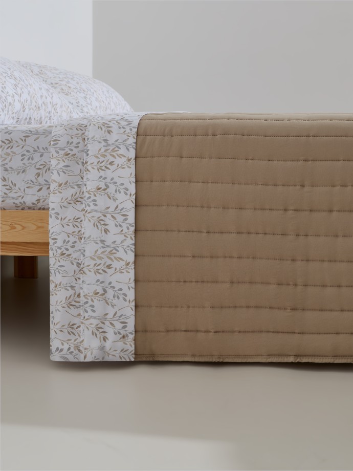 Edred�o de solteiro acolchoado