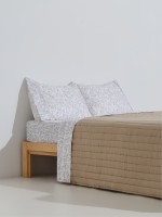 Edred�o de casal acolchoado