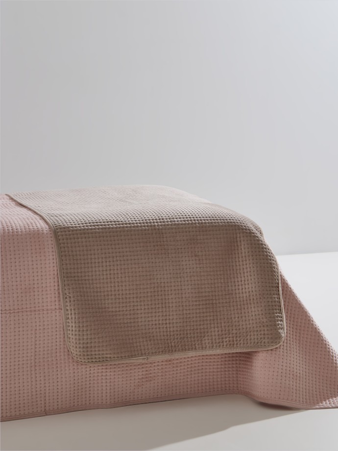 Tapa p�s com relevo