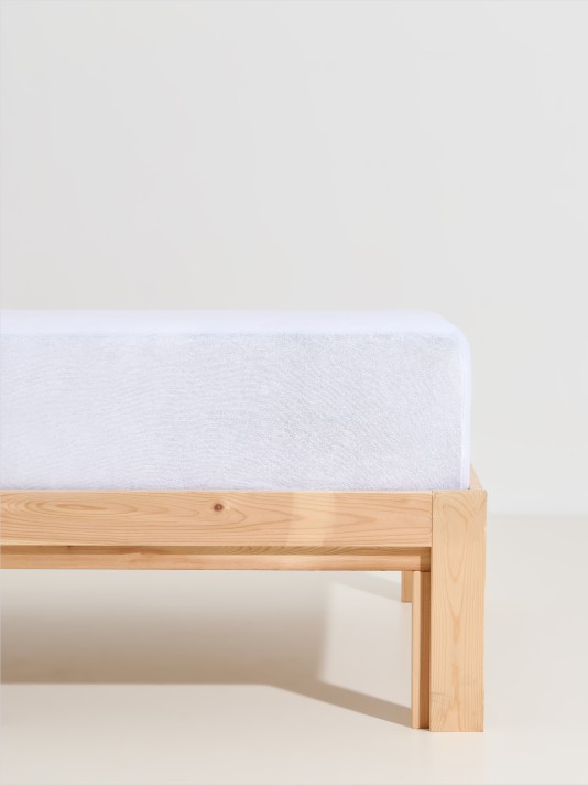 Len�ol-capa em felpo para colch�o queen size