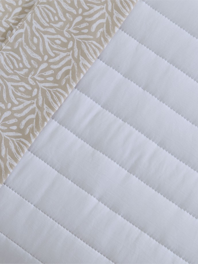 Edred�o de casal acolchoado