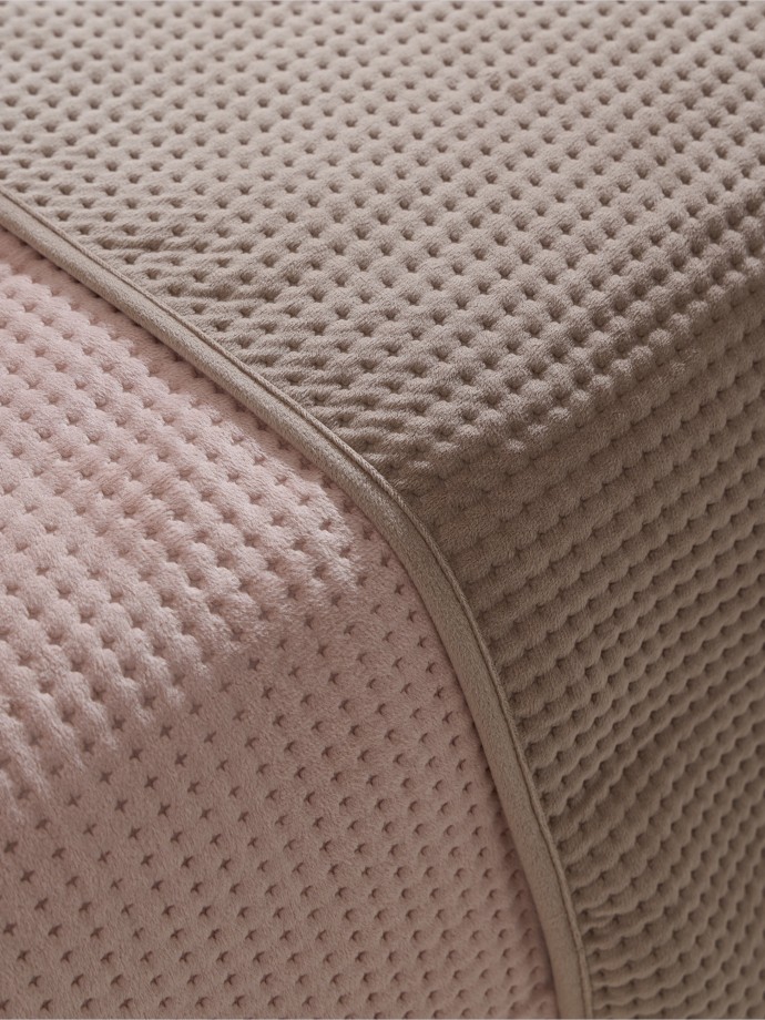 Tapa p�s com relevo