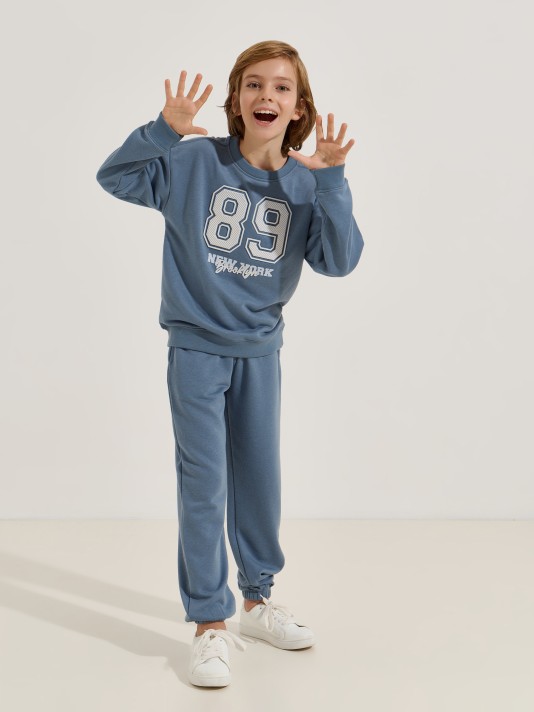 Conjunto de fato de treino estampado