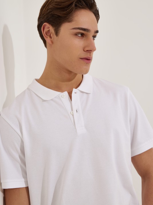 Polo b�sico em algod�o
