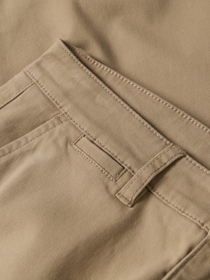 Calças chino slim fit Calças chino slim fit
