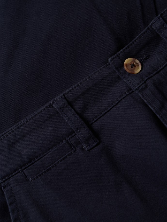 Calças chino slim fit Calças chino slim fit