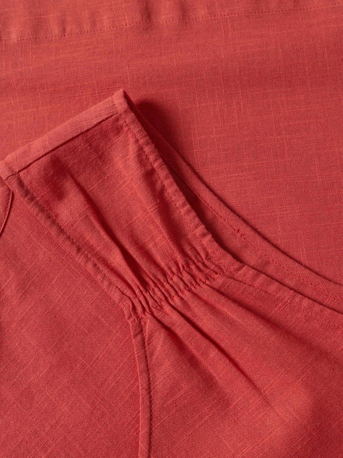 Blusa flu�da de al�as largas