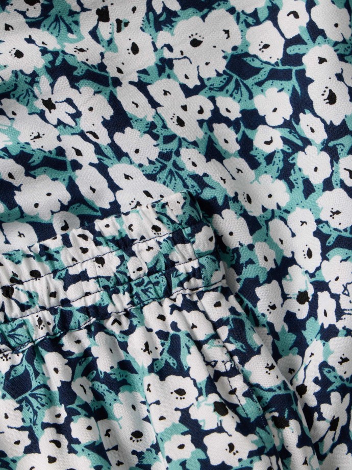 Cal��es com padr�o floral