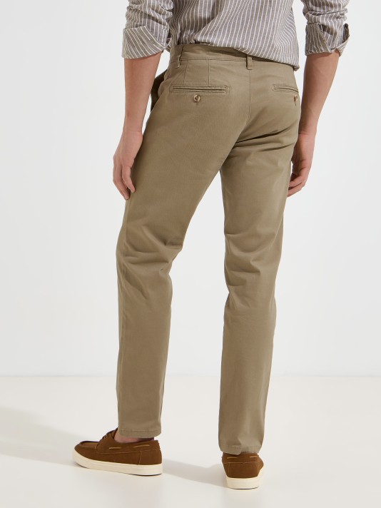 Calças chino slim fit Calças chino slim fit