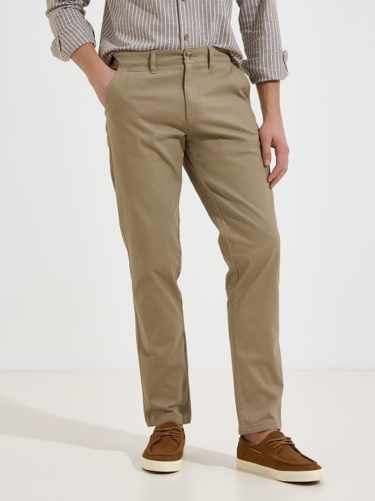 Calças chino slim fit Calças chino slim fit