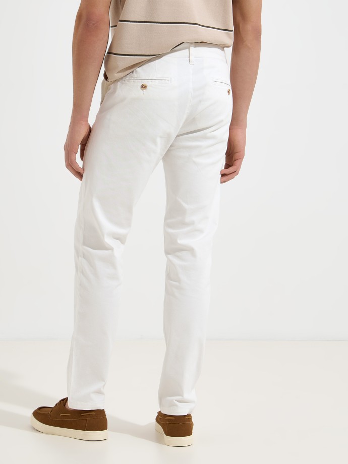 Cal�as chino slim fit