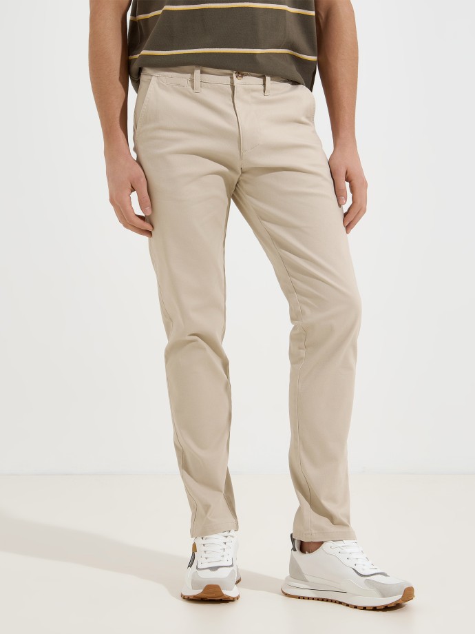 Cal�as chino slim fit