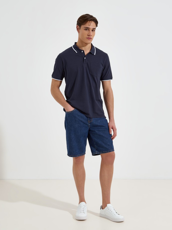 Polo com bolso no peito