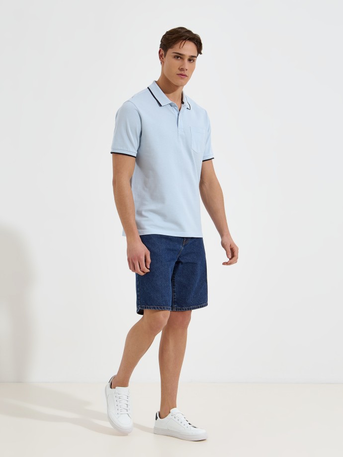 Polo com bolso no peito