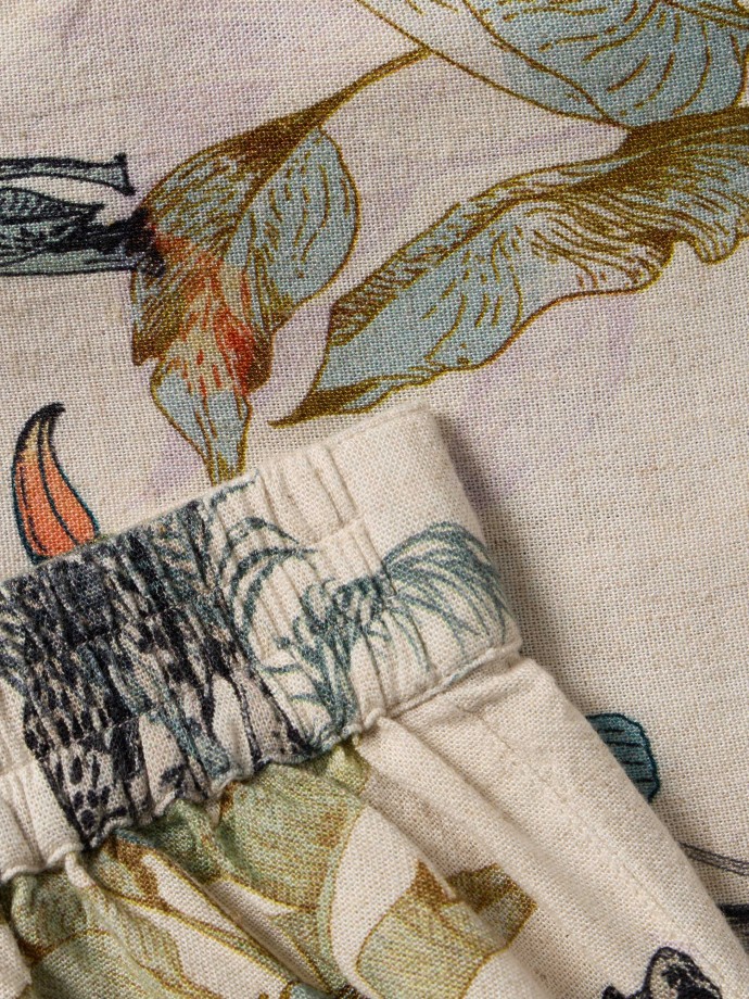 Cal��es estampado tropical