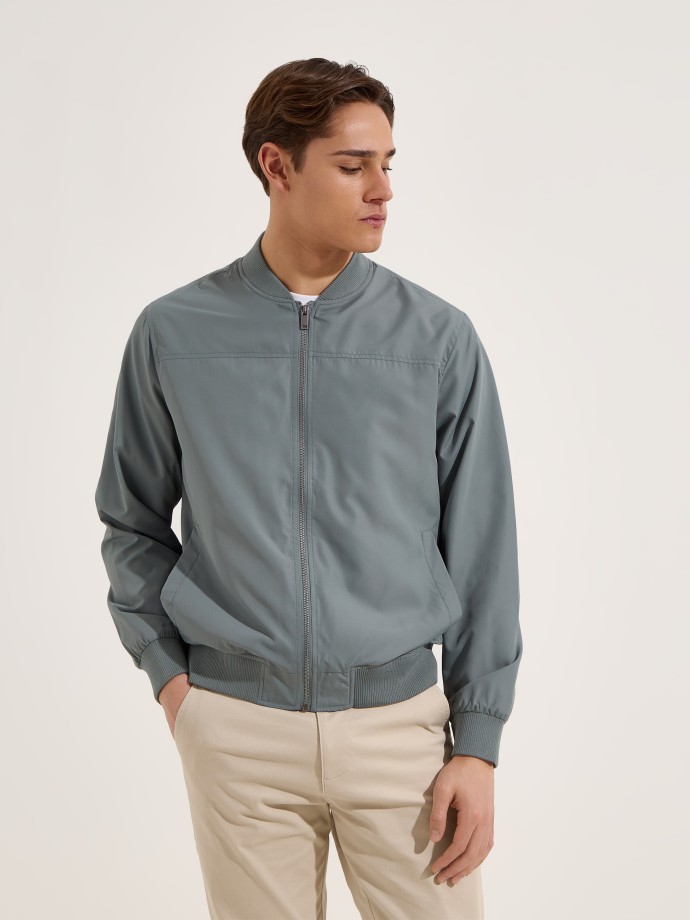 Casaco estilo bomber