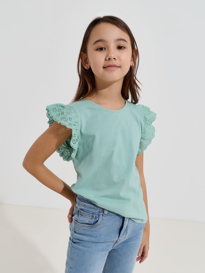 T-shirt com bordado ingl�s