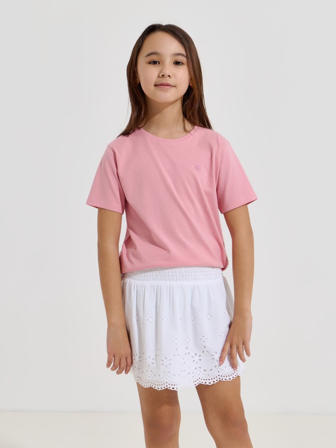 T-shirt com flor estampada T-shirt com flor estampada