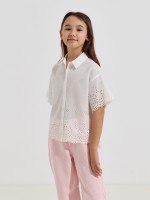 Camisa com bordado ingl�s