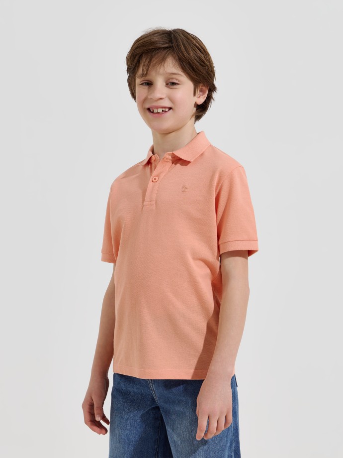 Polo em malha piquet com estampado
