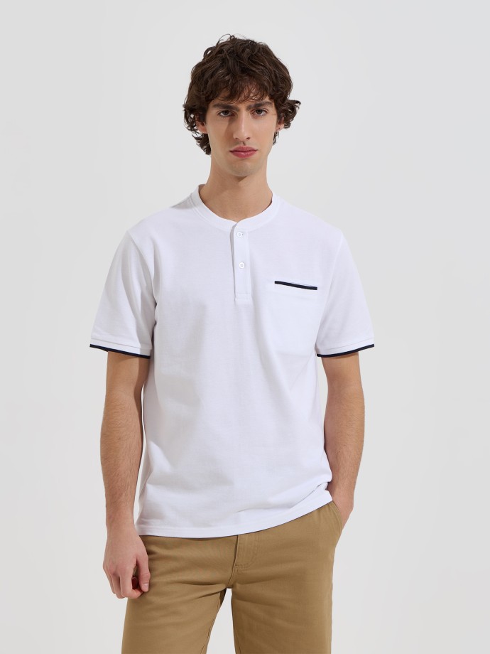 Polo com gola mao
