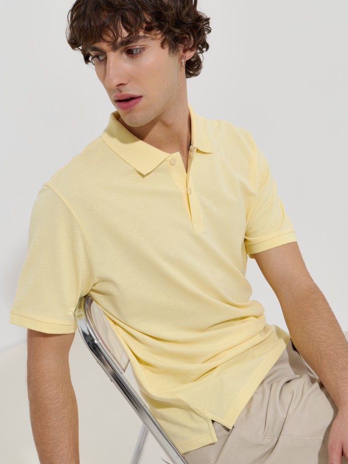 Polo b�sico em malha piquet