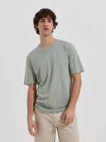 T-shirt b�sica em algod�o