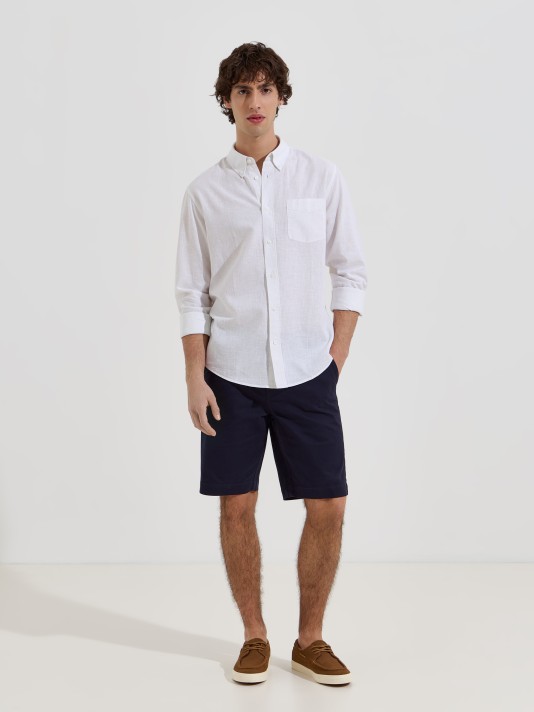 Camisa com linho e bolso frontal Camisa com linho e bolso frontal