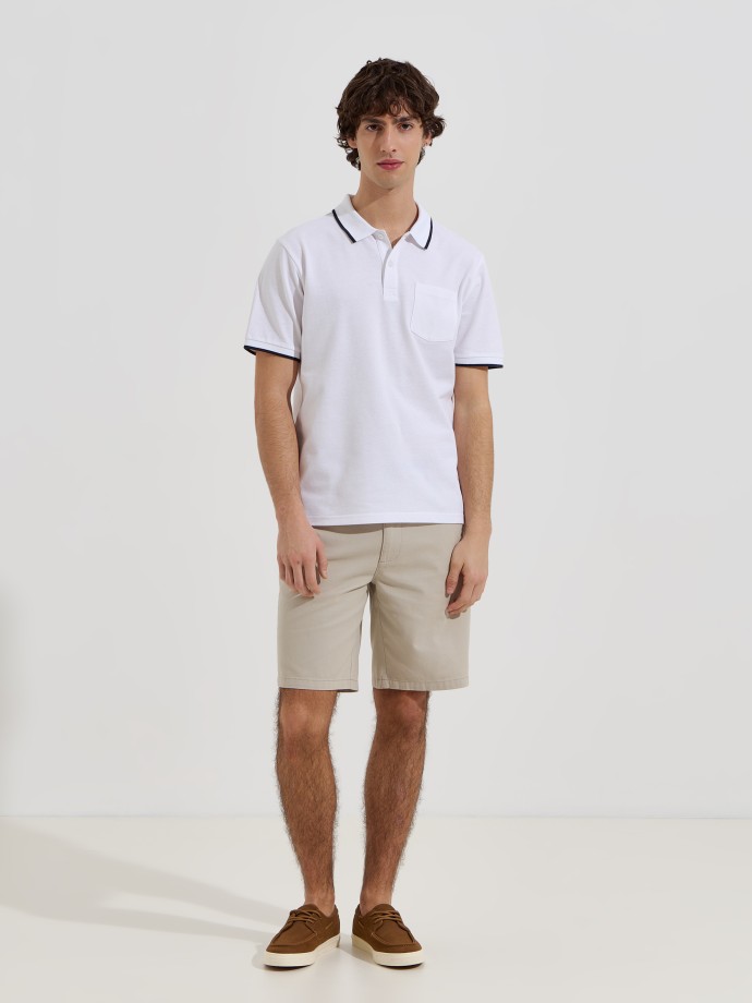 Polo com bolso no peito