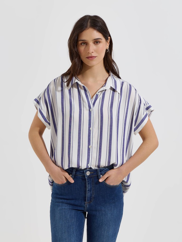 Camisa �s riscas