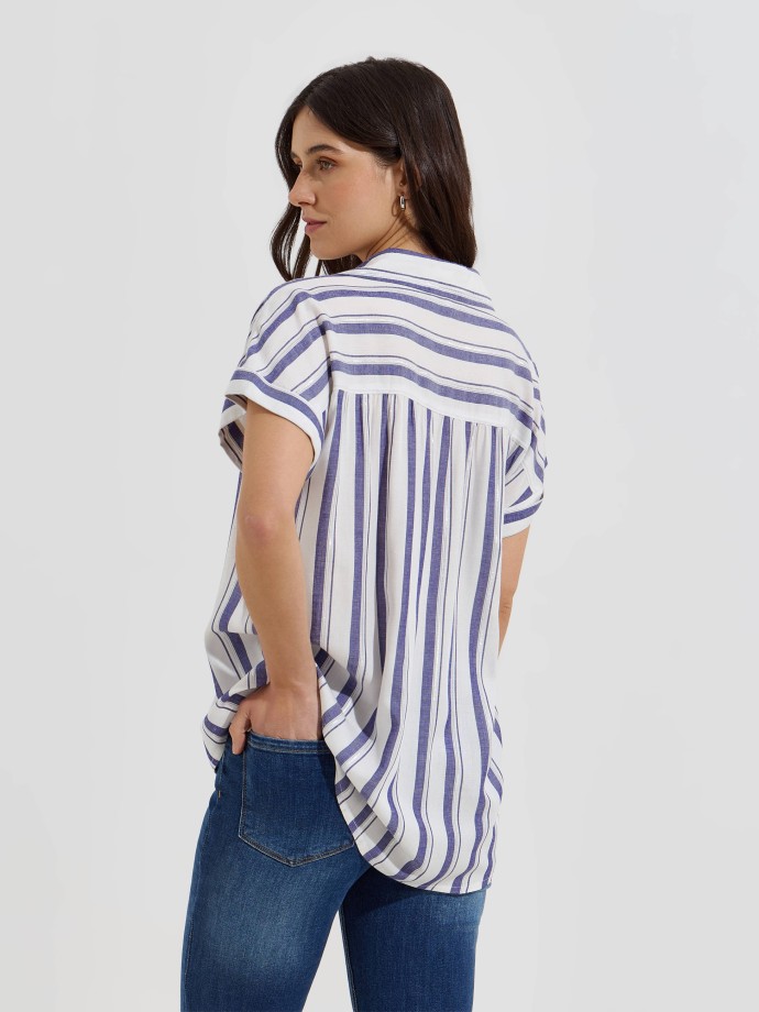 Camisa �s riscas