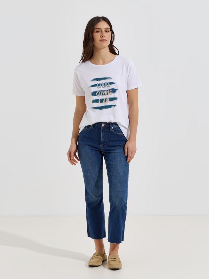 T-shirt estampada com brilhantes