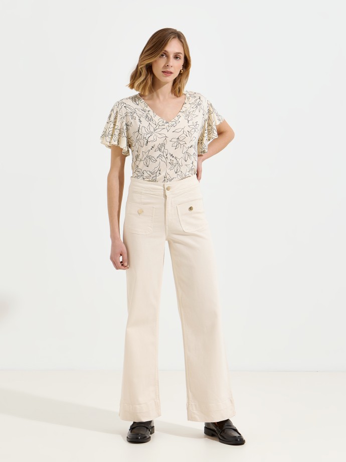 Blusa estampada com decote em V