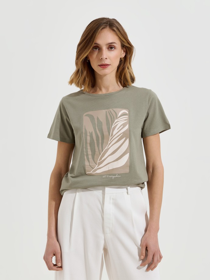 T-shirt com estampado frontal