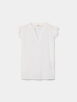 Blusa em bordado ingl�s