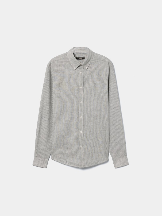 Camisa �s riscas com linho
