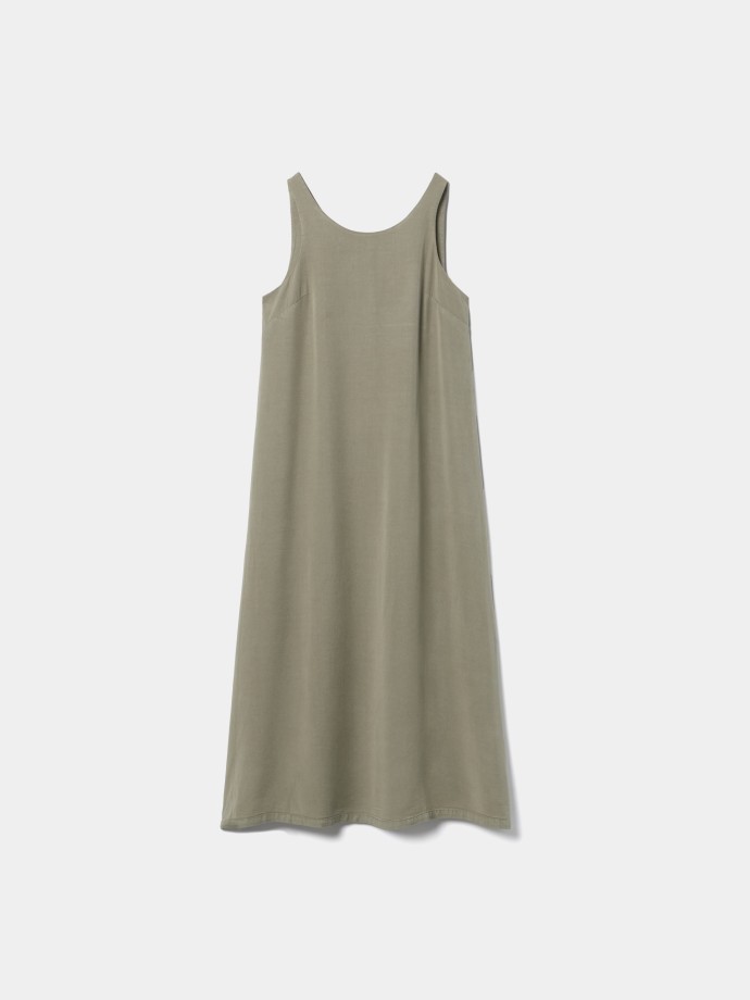 Vestido midi flu�do