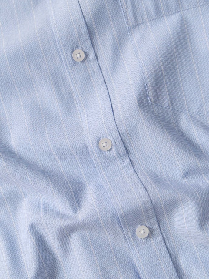 Camisa riscas finas