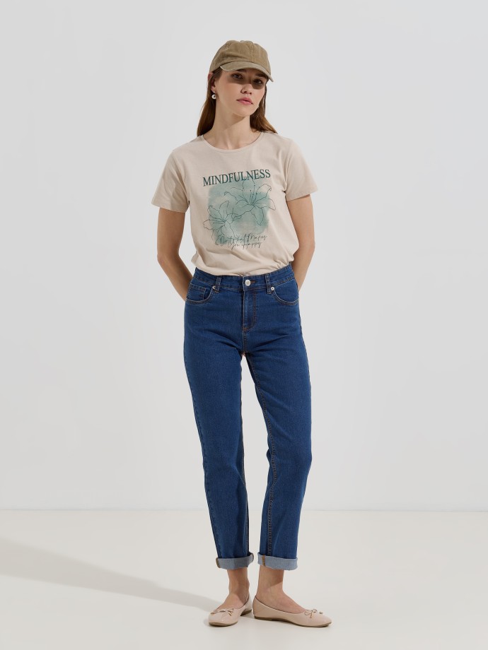 T-shirt com estampado frontal