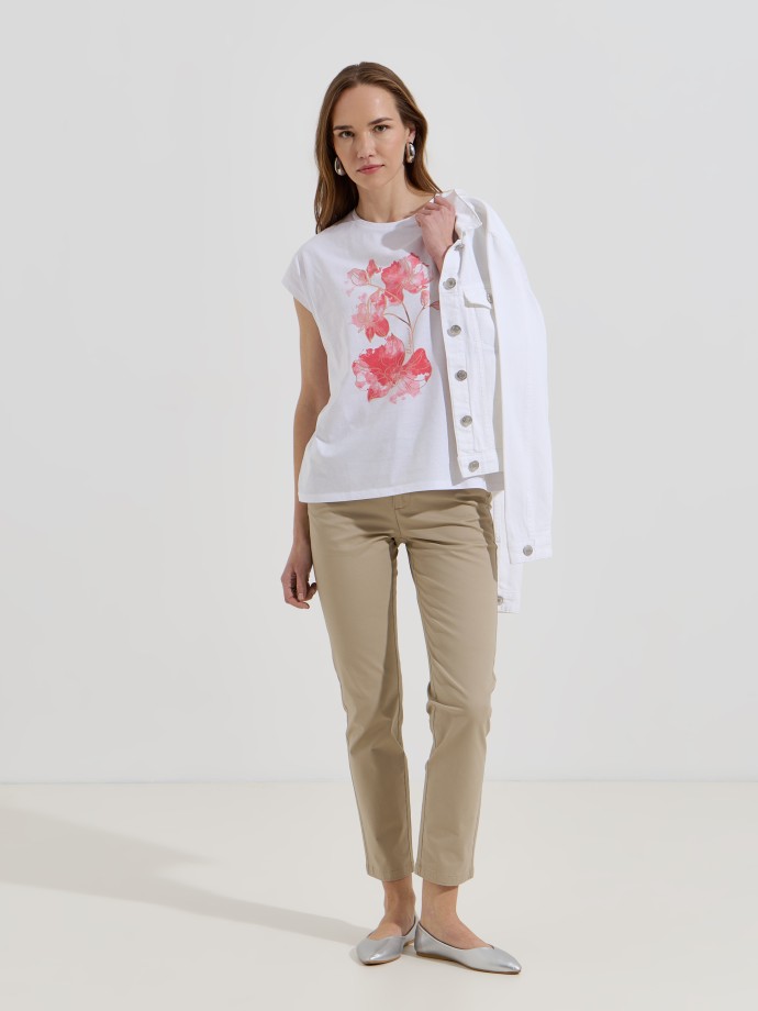T-shirt com estampado frontal