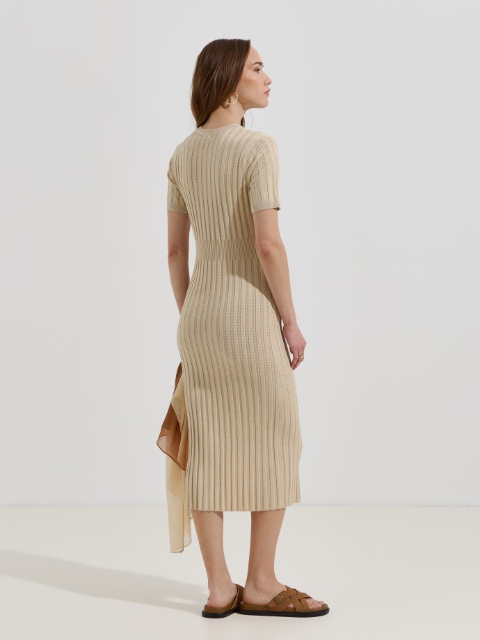 Vestido midi em malha texturada