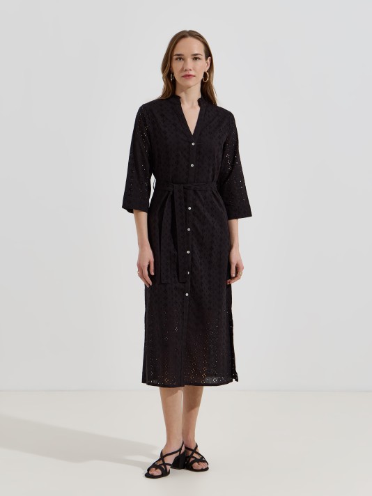 Vestido midi em bordado ingl�s