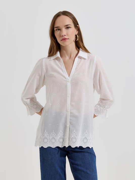 Camisa com bordado ingl�s