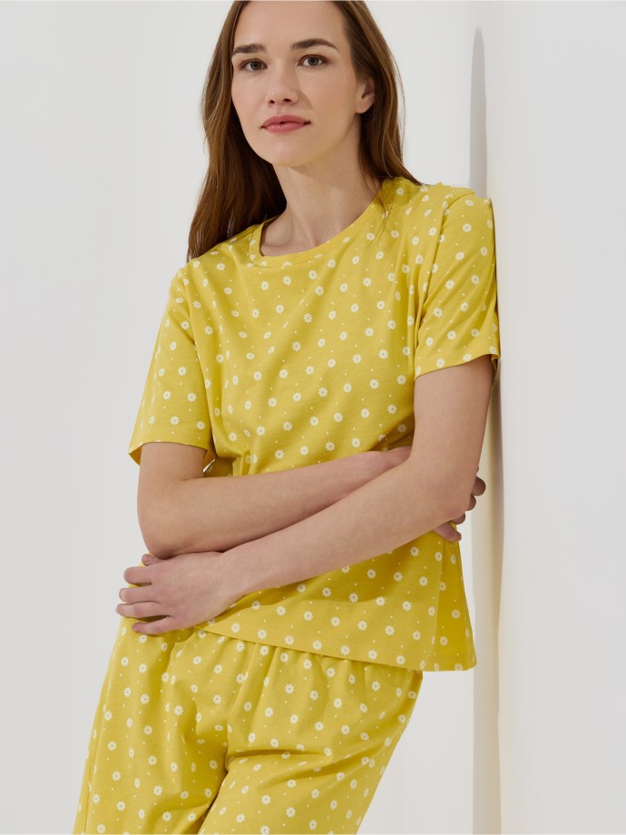 Pijama estampado com flores