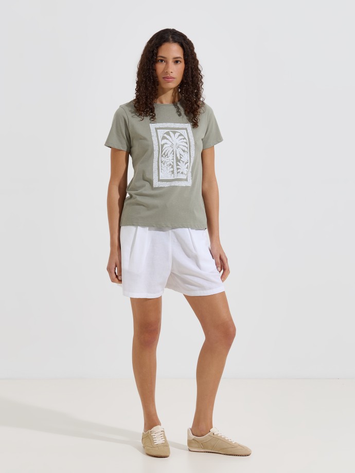 T-shirt com estampado frontal