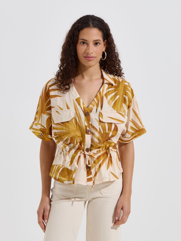 Camisa estampada com cord�o ajust�vel