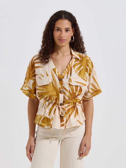 Camisa estampada com cordão ajustável Camisa estampada com cordão ajustável
